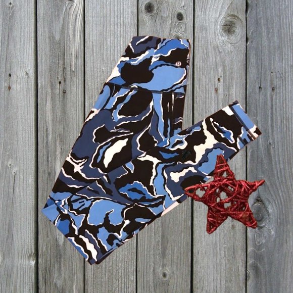 💙🖤Lululemon Multi Coloured tights Blue White Black - Picture 3 of 8